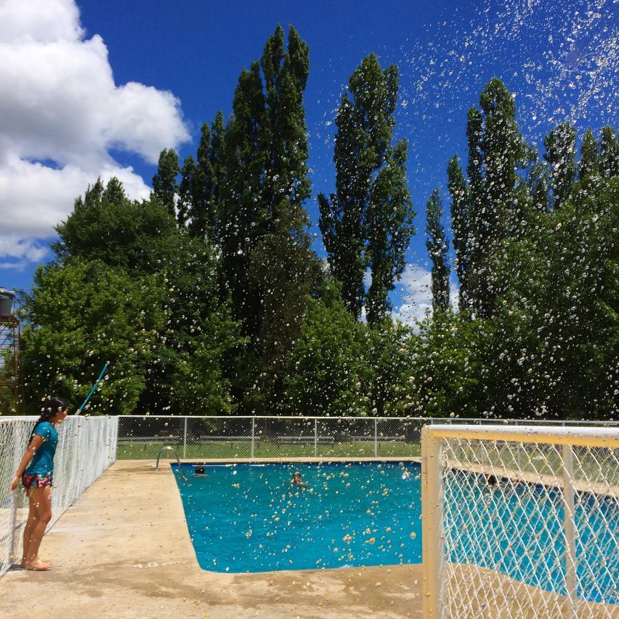 Camping & Hospedaje Rio Laja El Manzano  외부 사진